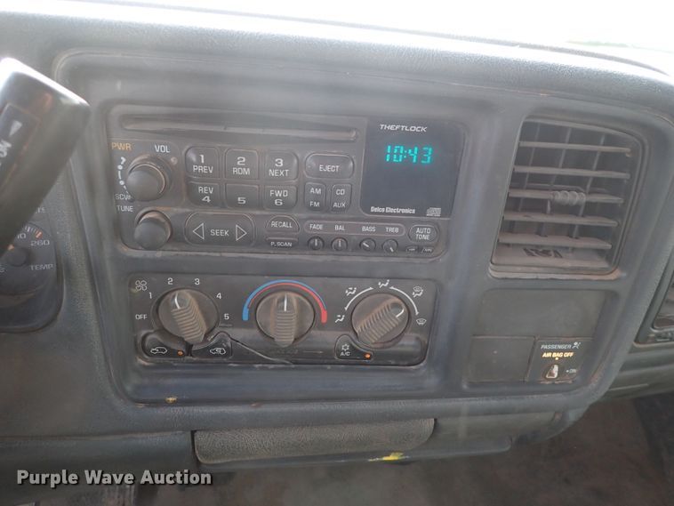 image for item DC4076 2002 Chevrolet Silverado 3500  utility bed pickup truck