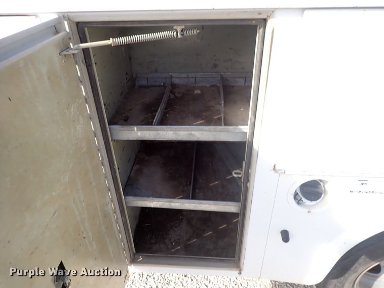 image for item DC4076 2002 Chevrolet Silverado 3500  utility bed pickup truck