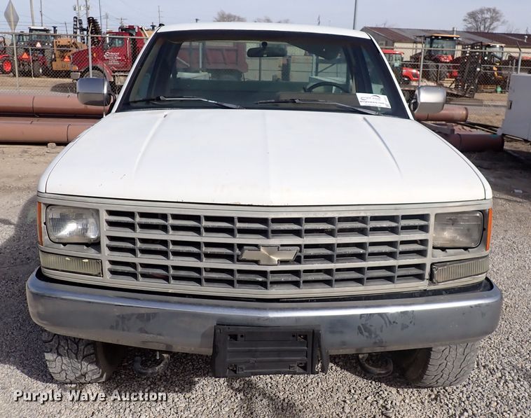 image for item DC4077 1990 Chevrolet K3500  utility bed pickup truck