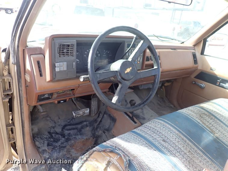 image for item DC4077 1990 Chevrolet K3500  utility bed pickup truck