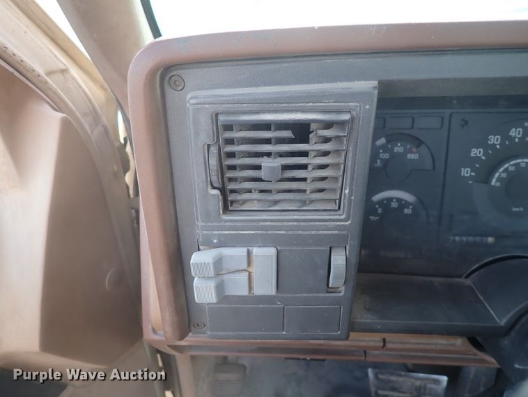 image for item DC4077 1990 Chevrolet K3500  utility bed pickup truck