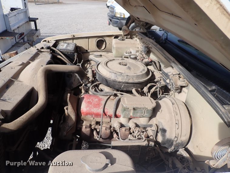 image for item DC4077 1990 Chevrolet K3500  utility bed pickup truck