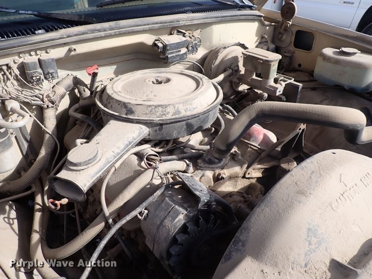 image for item DC4077 1990 Chevrolet K3500  utility bed pickup truck