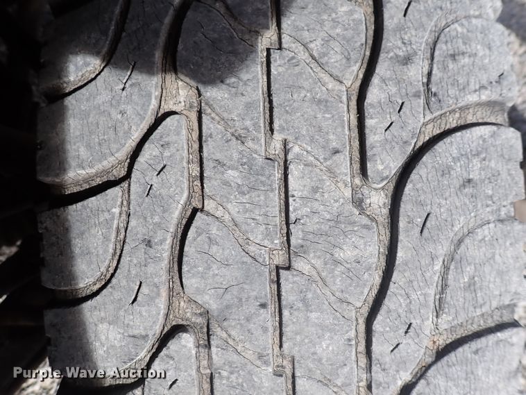 image for item DC4077 1990 Chevrolet K3500  utility bed pickup truck