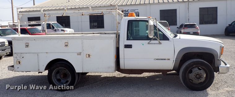 image for item DC4078 2000 Chevrolet C3500  utility bed pickup truck