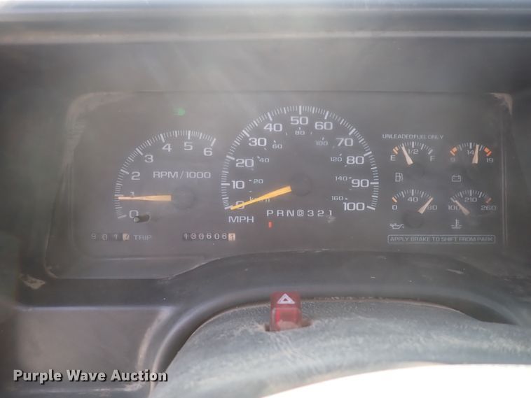 image for item DC4078 2000 Chevrolet C3500  utility bed pickup truck