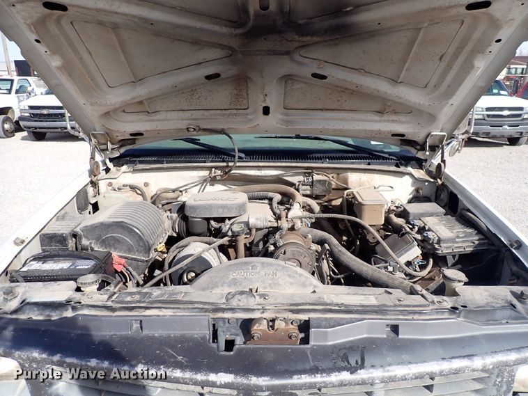 image for item DC4078 2000 Chevrolet C3500  utility bed pickup truck