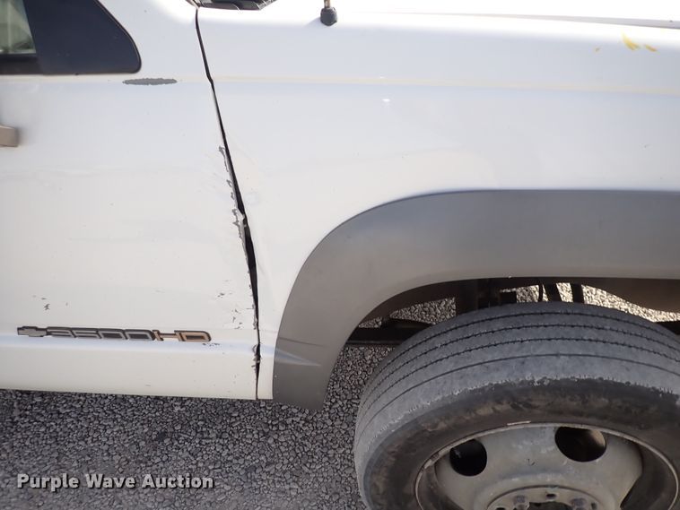 image for item DC4078 2000 Chevrolet C3500  utility bed pickup truck