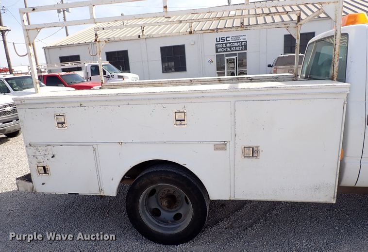 image for item DC4078 2000 Chevrolet C3500  utility bed pickup truck