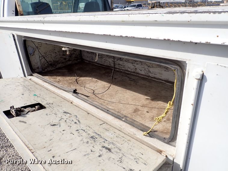 image for item DC4078 2000 Chevrolet C3500  utility bed pickup truck