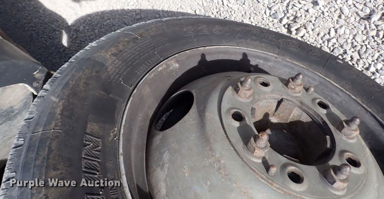 image for item DC4078 2000 Chevrolet C3500  utility bed pickup truck