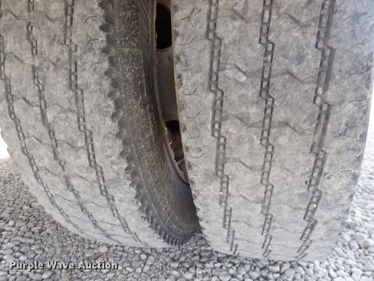 image for item DC4078 2000 Chevrolet C3500  utility bed pickup truck