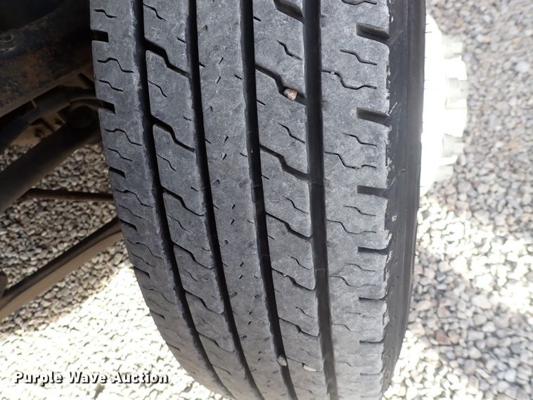 image for item DC4080 2003 Chevrolet Silverado 3500  utility bed pickup truck