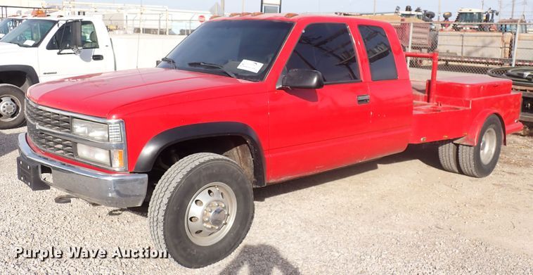 image for item DC4081 1992 Chevrolet K3500  flatbed pickup truck