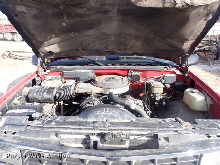 image for item DC4081 1992 Chevrolet K3500  flatbed pickup truck