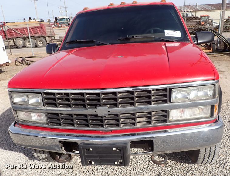 image for item DC4081 1992 Chevrolet K3500  flatbed pickup truck