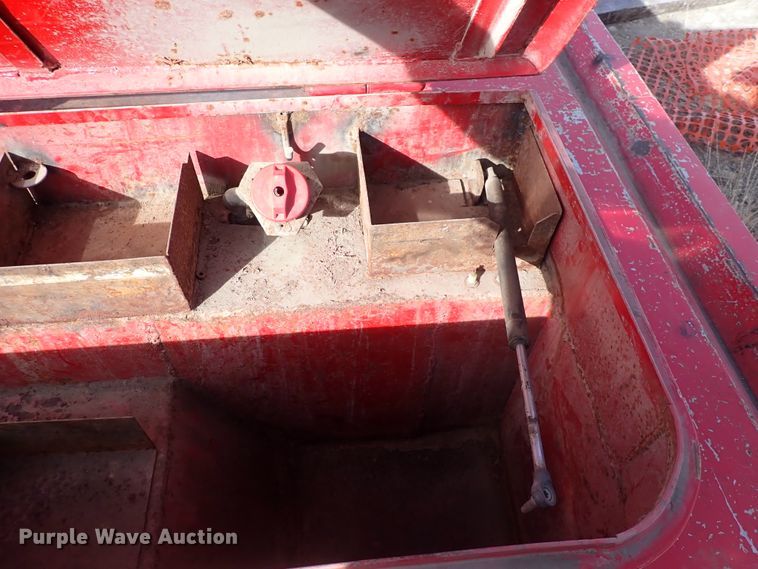 image for item DC4081 1992 Chevrolet K3500  flatbed pickup truck