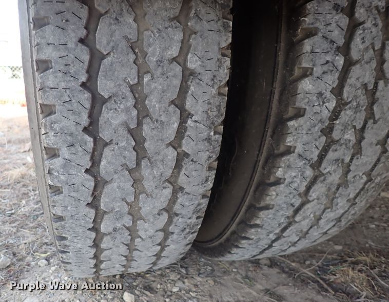 image for item DC4081 1992 Chevrolet K3500  flatbed pickup truck