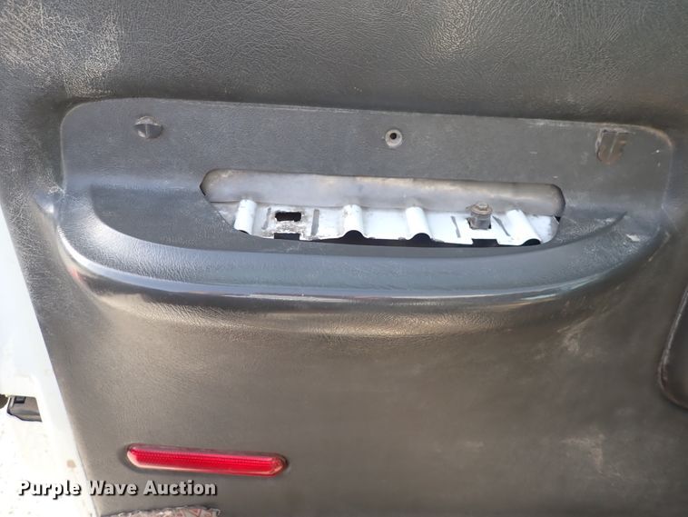 image for item DC4082 2003 Chevrolet C4500  utility / service truck