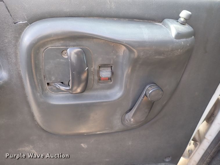 image for item DC4082 2003 Chevrolet C4500  utility / service truck