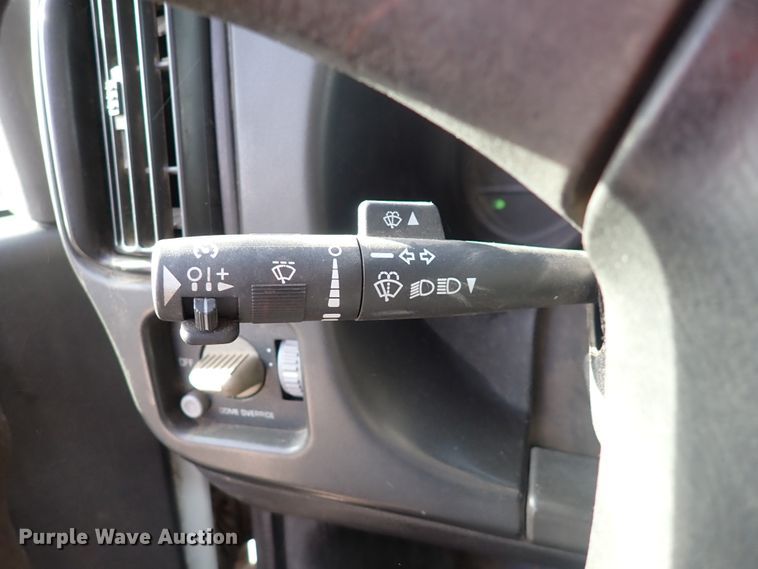 image for item DC4082 2003 Chevrolet C4500  utility / service truck