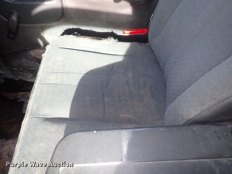 image for item DC4082 2003 Chevrolet C4500  utility / service truck