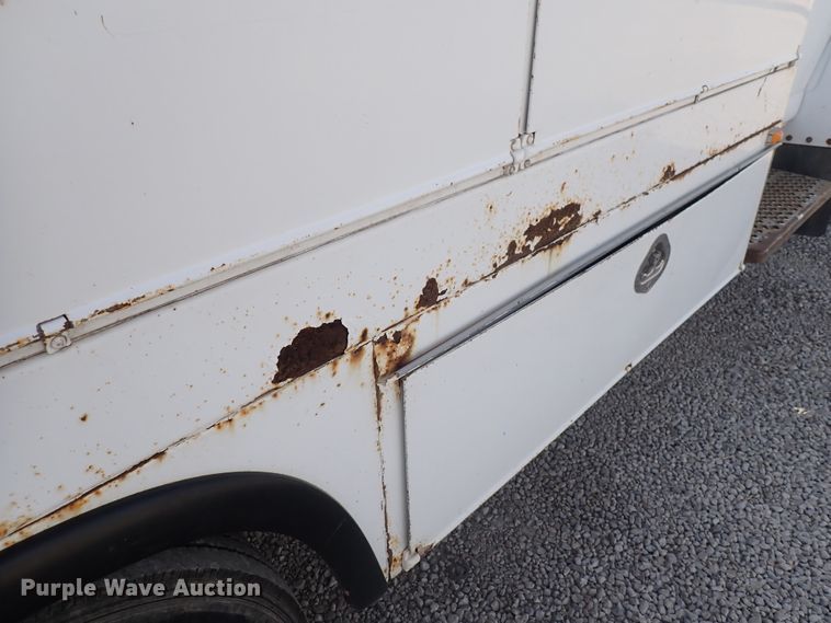 image for item DC4082 2003 Chevrolet C4500  utility / service truck