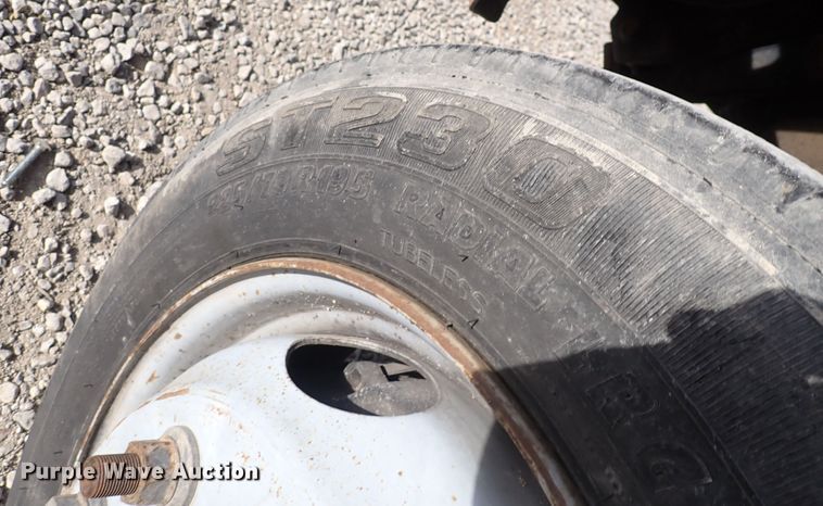 image for item DC4082 2003 Chevrolet C4500  utility / service truck