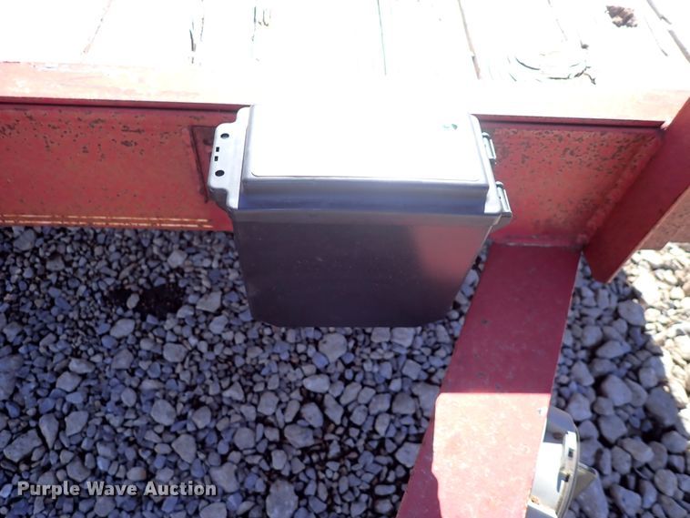 image for item DC4116 2004 Top Hat  utility trailer