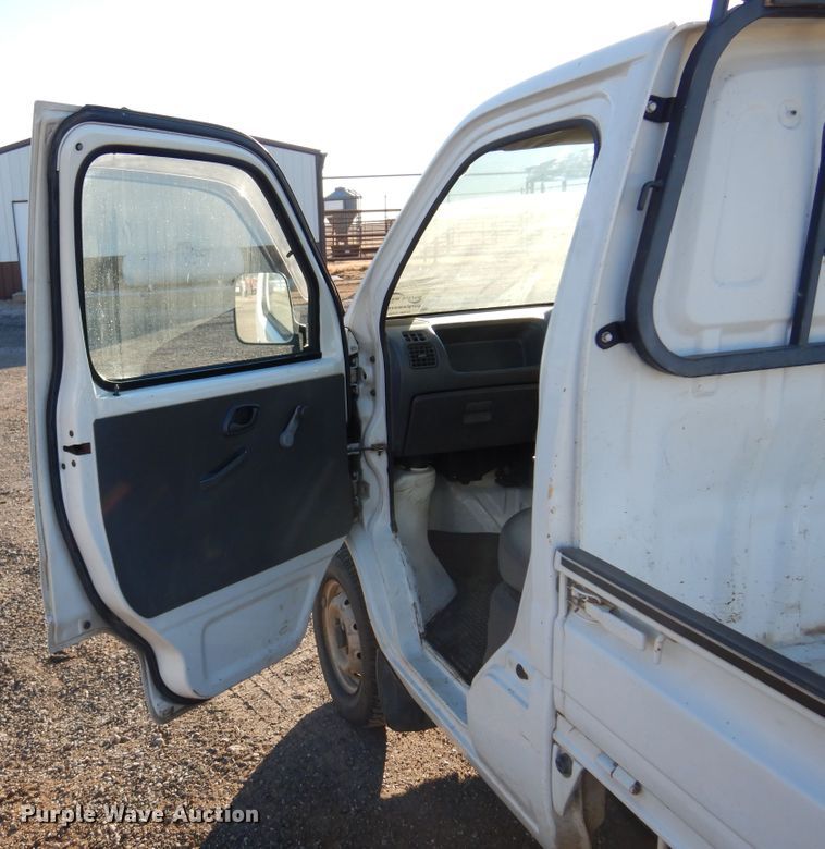 image for item DF0067 1999 Suzuki GD-DB52T  mini truck