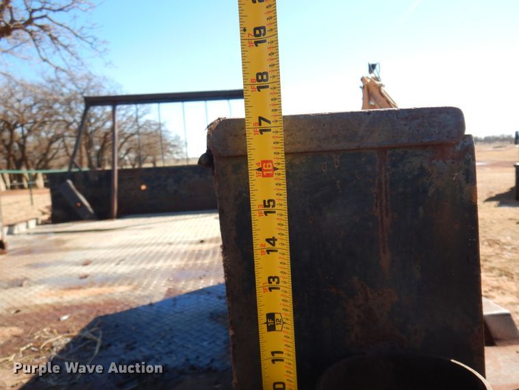 image for item DF0105 Flatbed