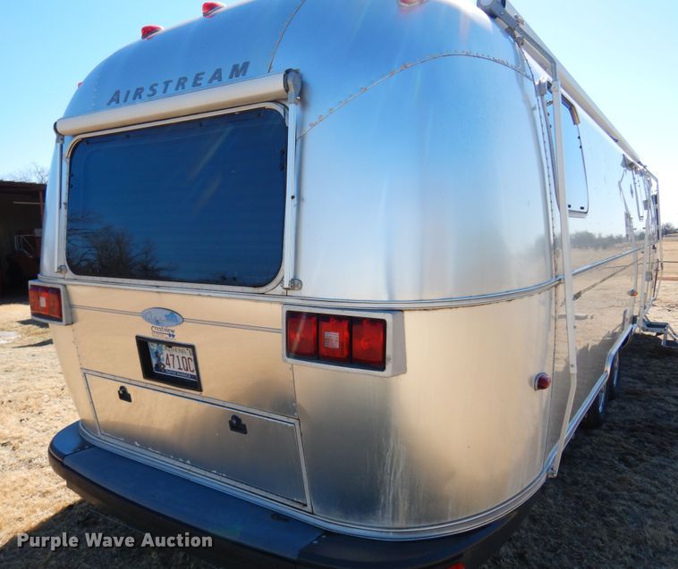 image for item DF0106 2004 Airstream  camper