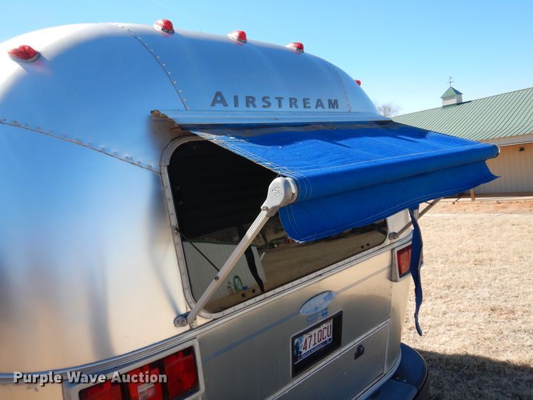 image for item DF0106 2004 Airstream  camper