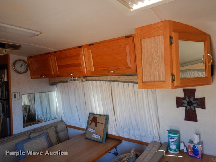 image for item DF0106 2004 Airstream  camper