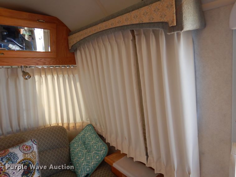 image for item DF0106 2004 Airstream  camper