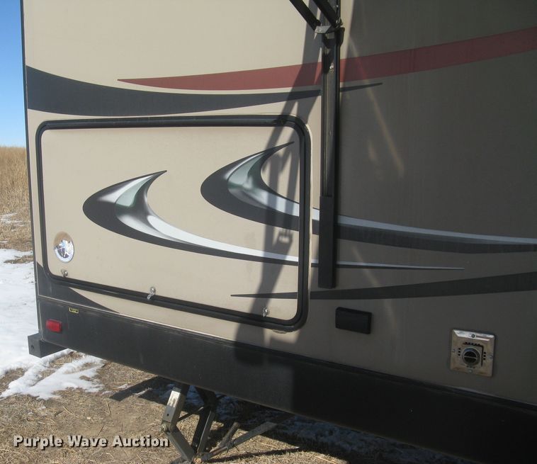 image for item DG5327 2015 Heartland Mallard  camper