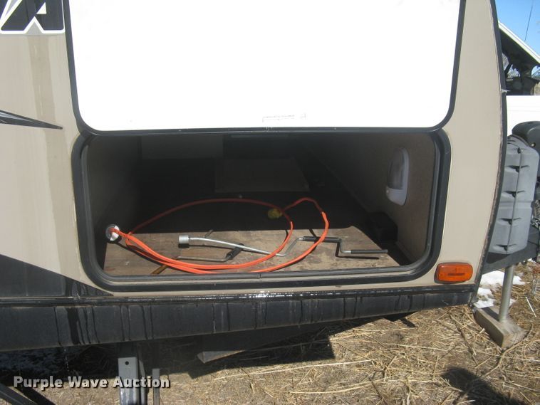 image for item DG5327 2015 Heartland Mallard  camper