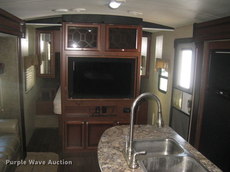 image for item DG5327 2015 Heartland Mallard  camper