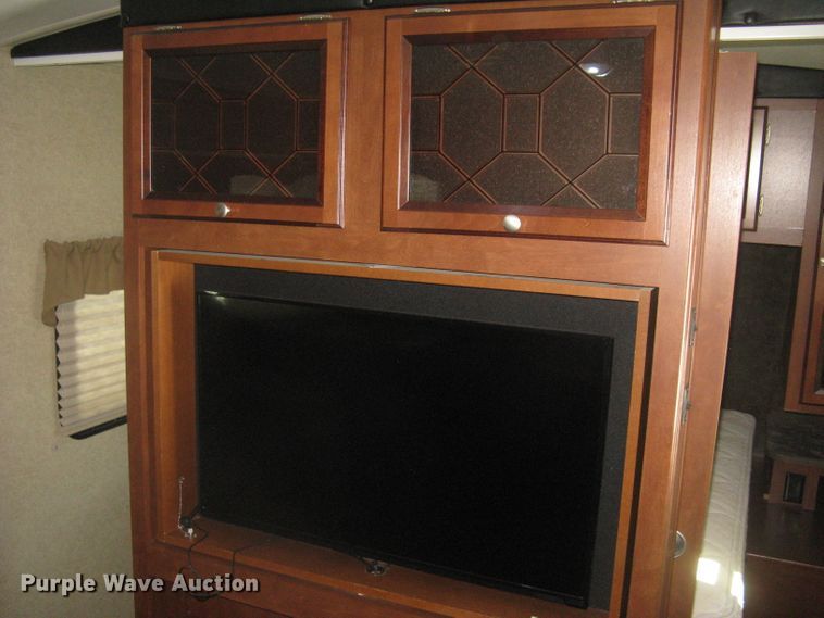 image for item DG5327 2015 Heartland Mallard  camper