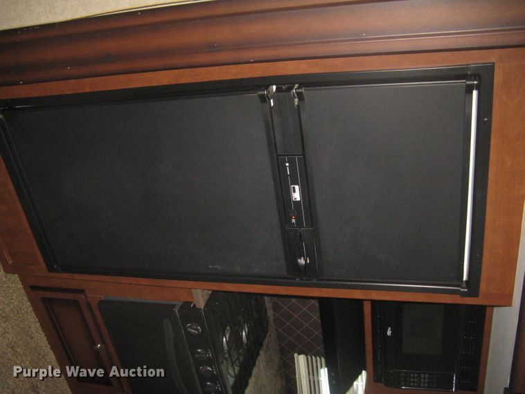 image for item DG5327 2015 Heartland Mallard  camper