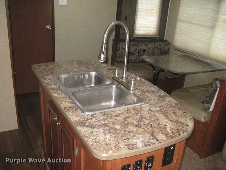 image for item DG5327 2015 Heartland Mallard  camper