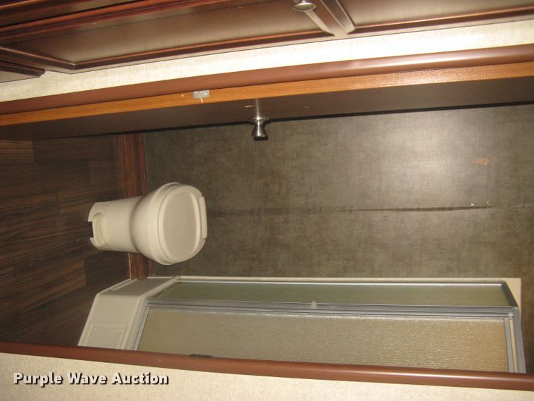 image for item DG5327 2015 Heartland Mallard  camper