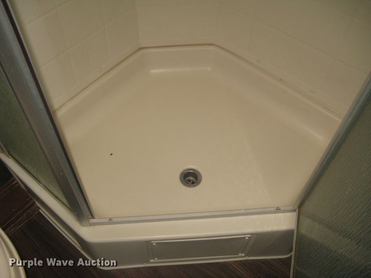 image for item DG5327 2015 Heartland Mallard  camper