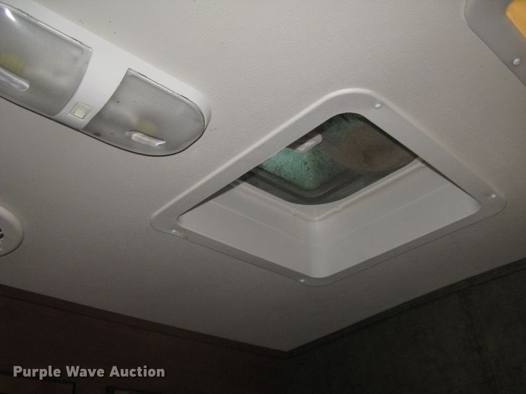 image for item DG5327 2015 Heartland Mallard  camper