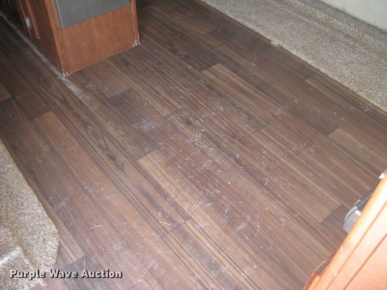 image for item DG5327 2015 Heartland Mallard  camper