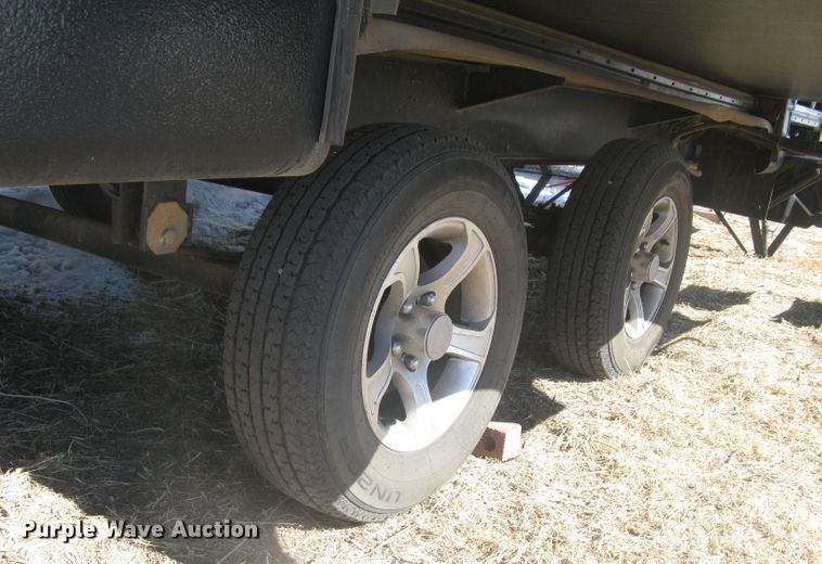 image for item DG5327 2015 Heartland Mallard  camper