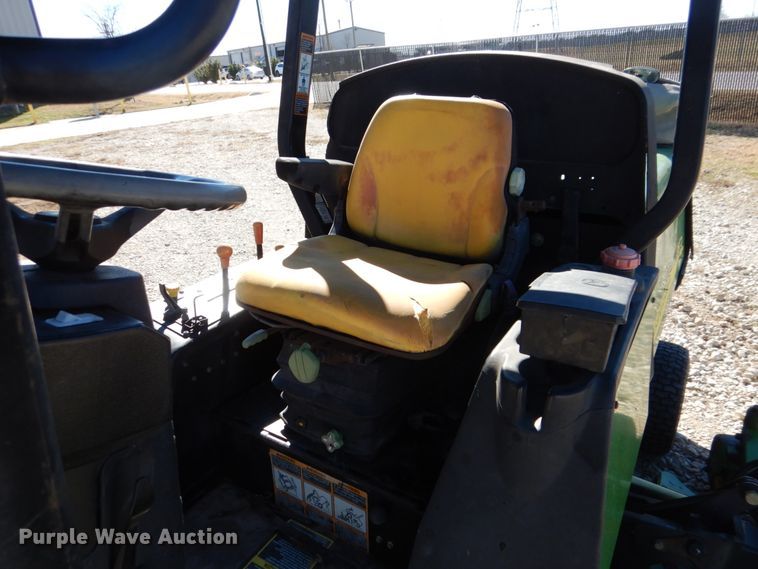 image for item DH7341 2003 John Deere 1600 Turbo  lawn mower