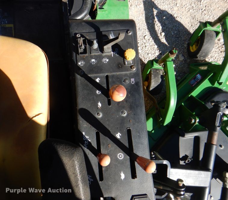 image for item DH7341 2003 John Deere 1600 Turbo  lawn mower