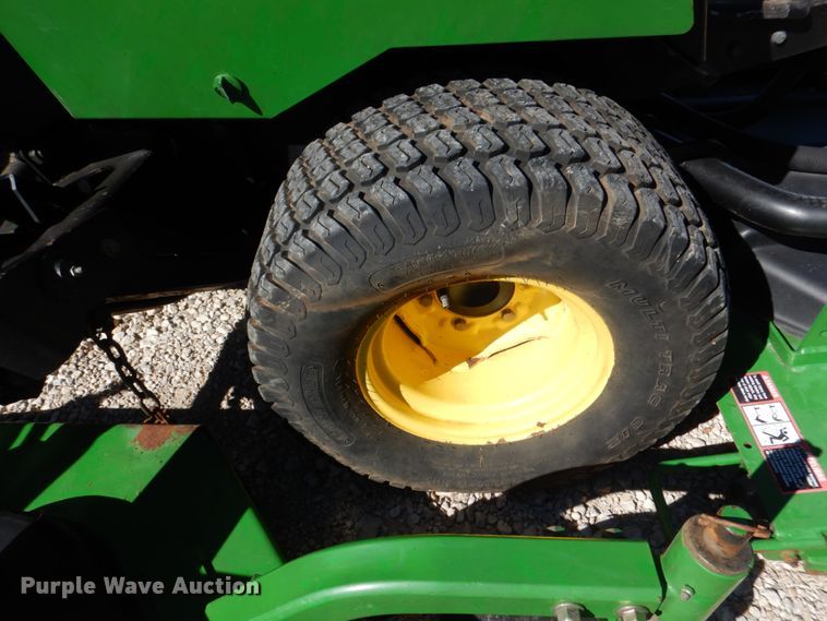 image for item DH7341 2003 John Deere 1600 Turbo  lawn mower