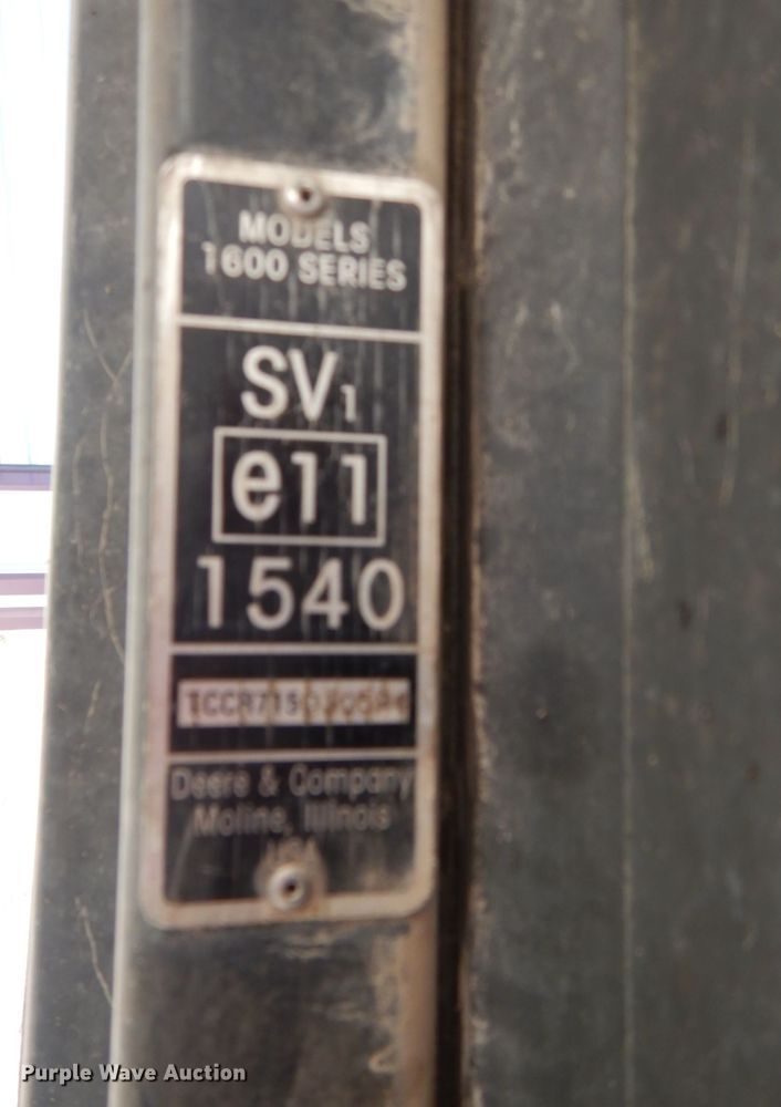 image for item DH7341 2003 John Deere 1600 Turbo  lawn mower